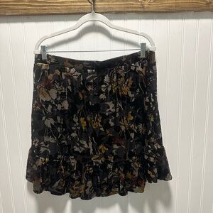 Rachel Roy velvet dark Floral Mini Skirt xxl
Dark fairy whimsygoth got